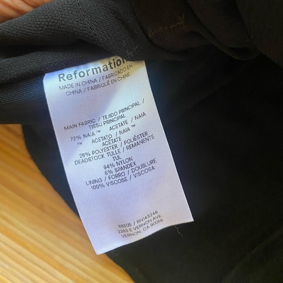 Reformation Amina Black Top size 0 Bell Sleeve Mesh - Picture 6 of 6